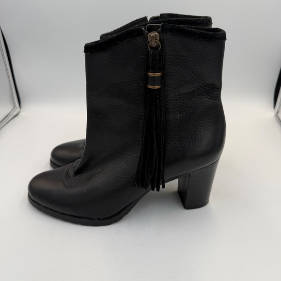 Lauren Ralph Lauren Shoes - Lauren Ralph Lauren Carah Black Leather Tassel Ankle Boots Womens 9.5B